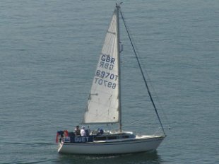 Yacht 'Duet' from Toll Point